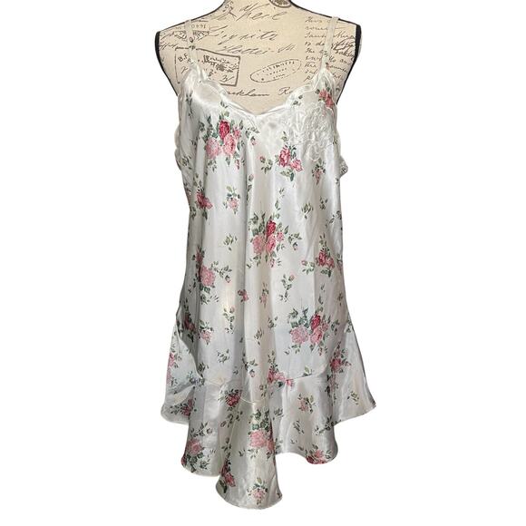 Victoria's Secret Other - VTG Victorias Secret Gold Label Floral Satin Slip Dress Size L Nightie Romantic